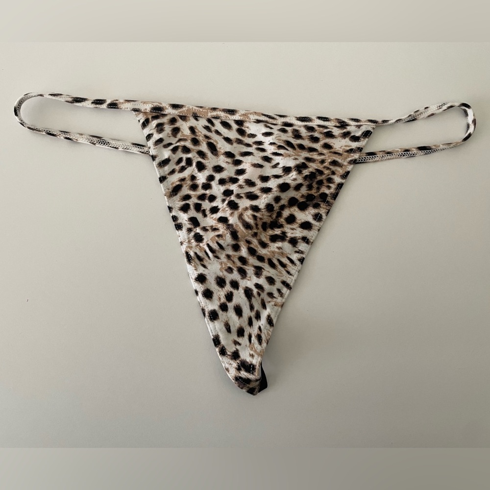 Victoria’s Secret v- string